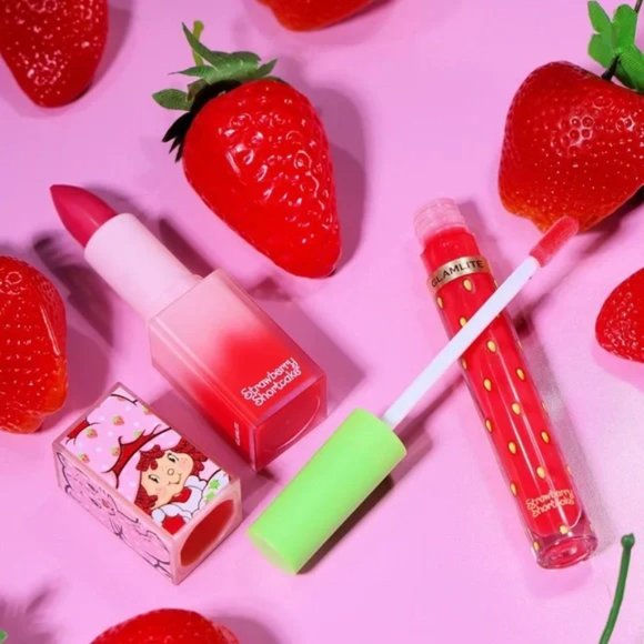 Glamlite Makeup Strawberry Shortcake X Glamlite Berry Sweet Lip Kit